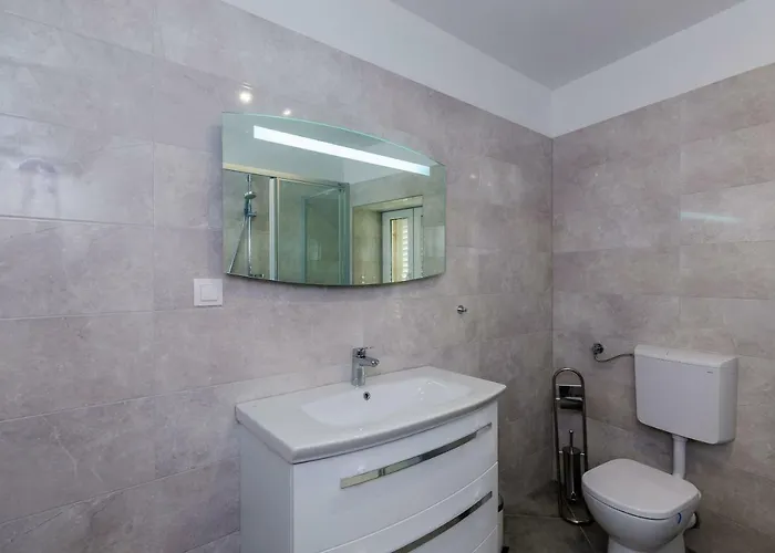 Apartament Luko *
